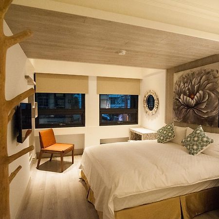 Homie B&B Hualien Extérieur photo