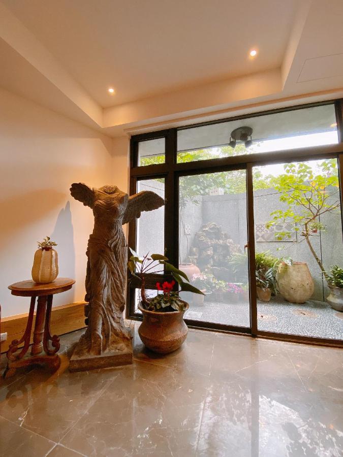 Homie B&B Hualien Extérieur photo