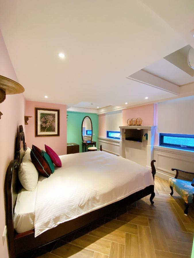 Homie B&B Hualien Extérieur photo