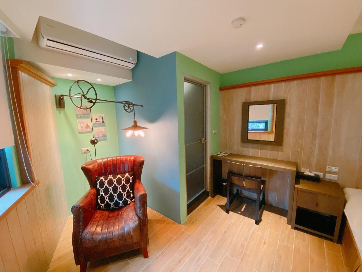 Homie B&B Hualien Extérieur photo