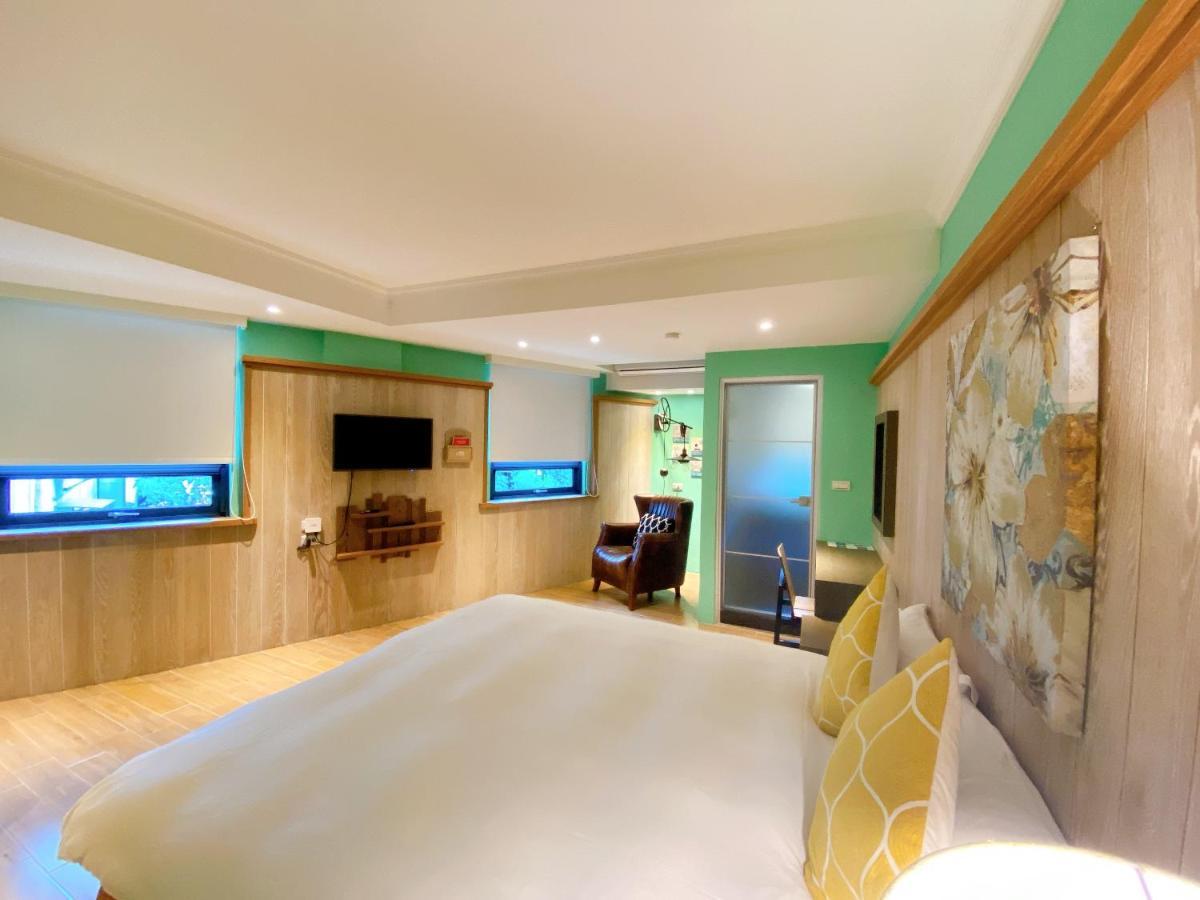 Homie B&B Hualien Extérieur photo