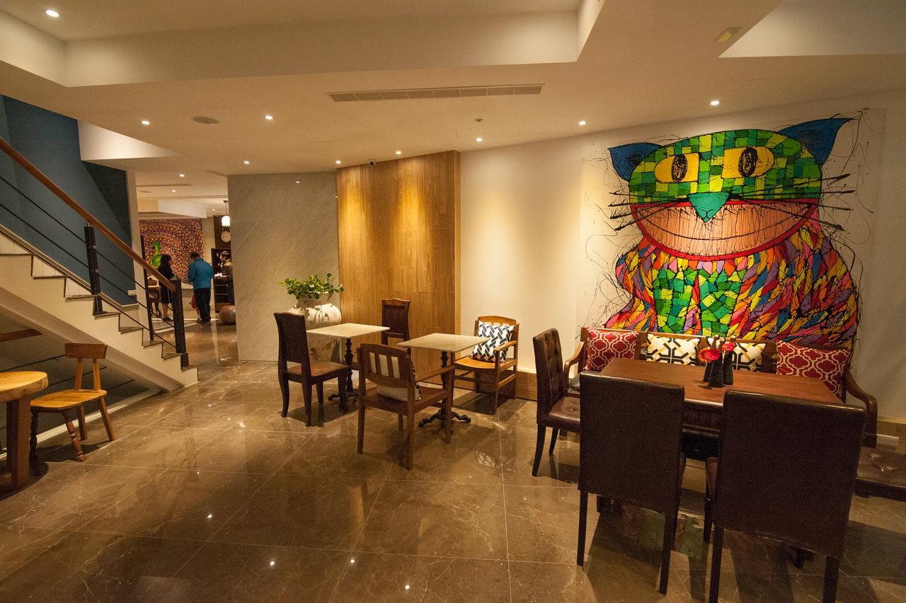 Homie B&B Hualien Extérieur photo